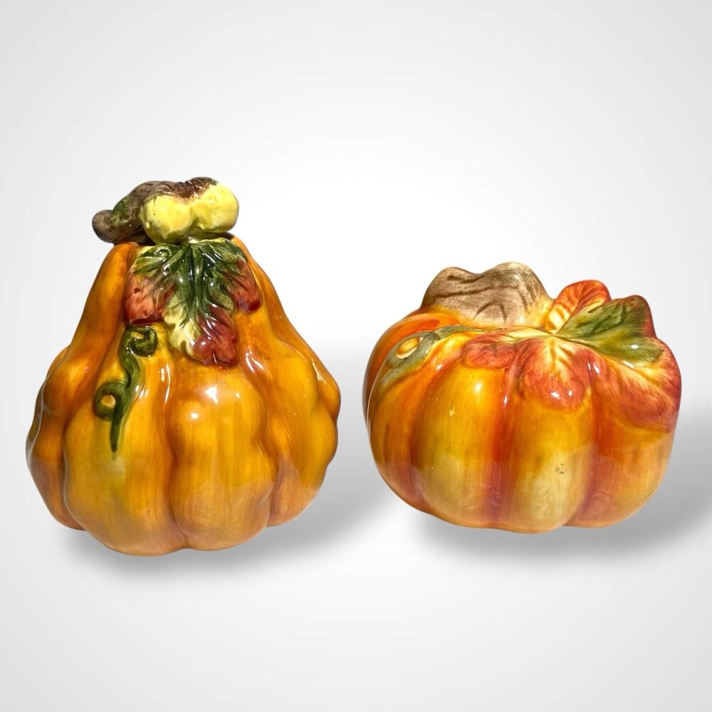Vintage Pumpkin Salt and Pepper Shakers Thanksgiving Fall Decor Ceramic Pair
